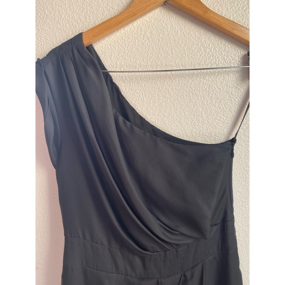 BCBGeneration | One Shoulder Pleated Black Mini Dress, Size 4 - Picture 5 of 12